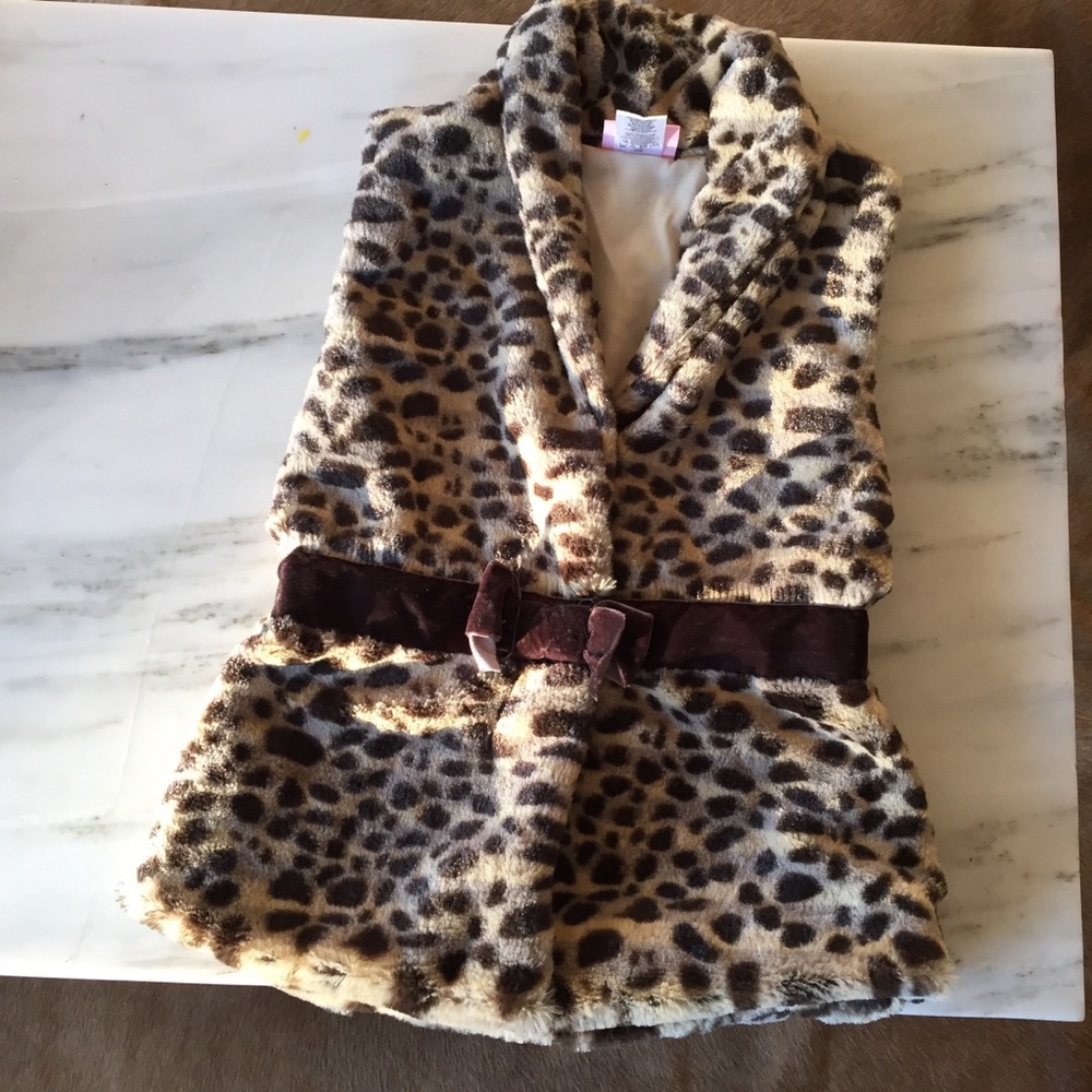 Cozy Faux Fur Animal Print Vest
